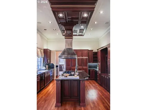 20417 SW Inglis Drive Beaverton OR 97007