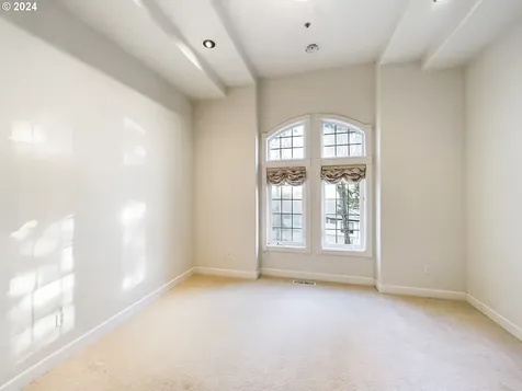 20417 SW Inglis Drive Beaverton OR 97007