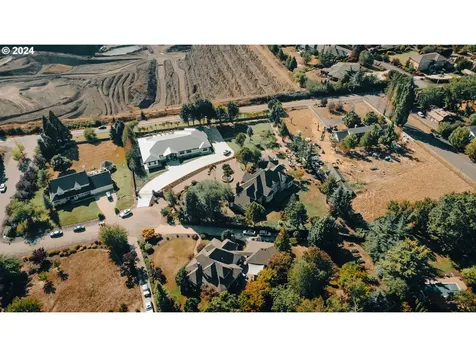 20417 SW Inglis Drive Beaverton OR 97007