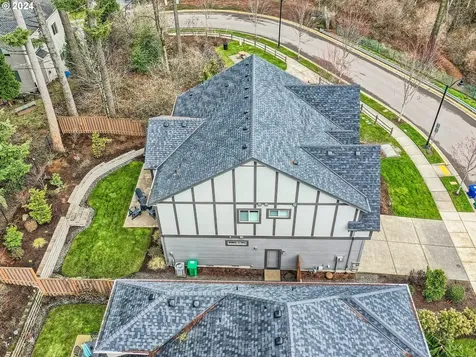 9809 SE Nicholas Drive Happy Valley OR 97086