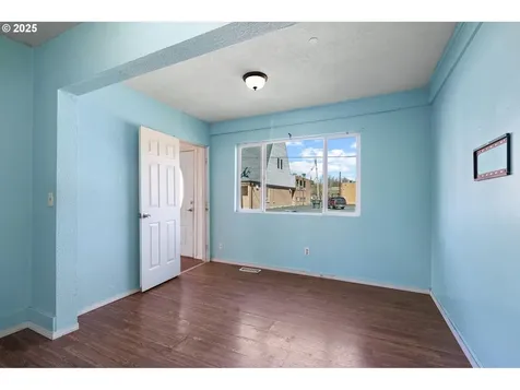 404 Vine Street Kelso WA 98626
