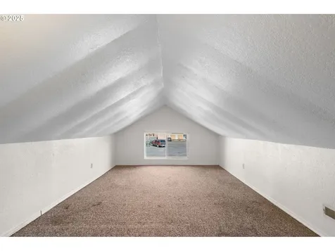 404 Vine Street Kelso WA 98626