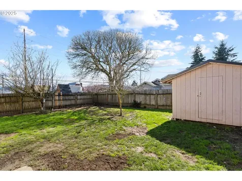 404 Vine Street Kelso WA 98626