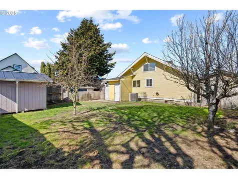 404 Vine Street Kelso WA 98626