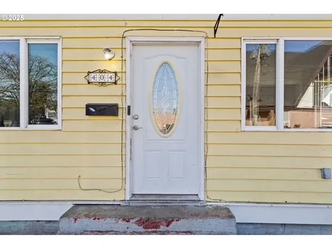 404 Vine Street Kelso WA 98626