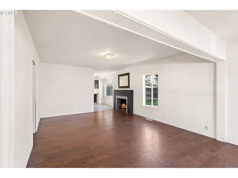 404 Vine Street Kelso WA 98626