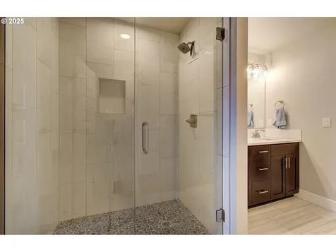 16713 NE 91st Street Vancouver WA 98682