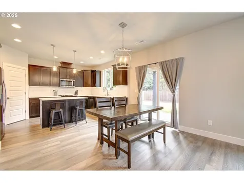 16713 NE 91st Street Vancouver WA 98682