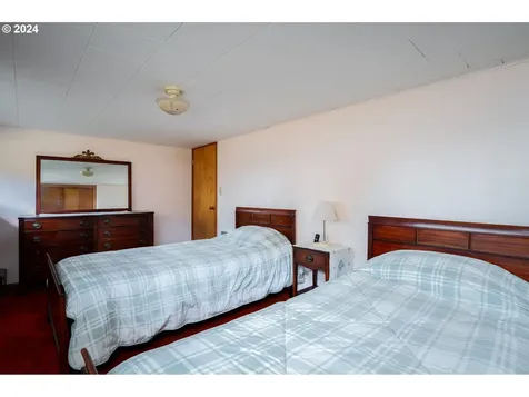22726 Cedar Grove Road Clatskanie OR 97016