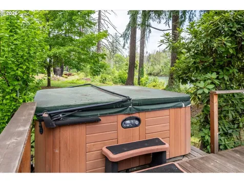 49482 Mckenzie Highway Vida OR 97488
