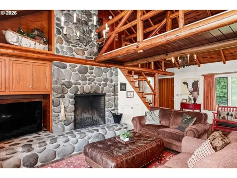 49482 Mckenzie Highway Vida OR 97488