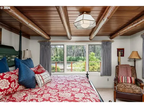 49482 Mckenzie Highway Vida OR 97488