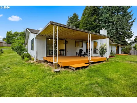 10107 NW 11th Avenue Vancouver WA 98685