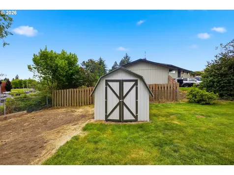 10107 NW 11th Avenue Vancouver WA 98685