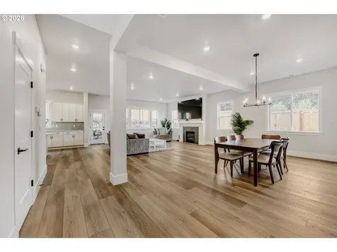 13998 SW 165th Avenue Tigard OR 97223