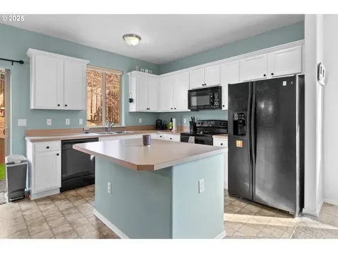 38519 Galway Street Sandy OR 97055