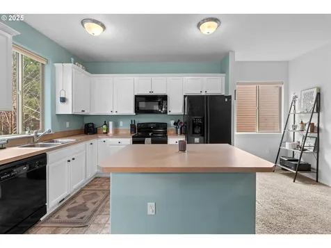 38519 Galway Street Sandy OR 97055