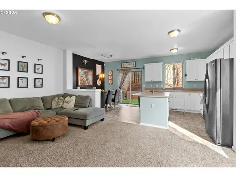 38519 Galway Street Sandy OR 97055