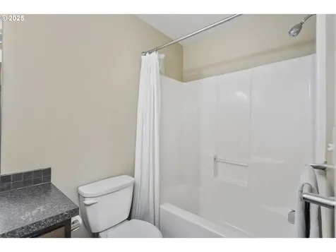 2415 NE 125th Avenue Vancouver WA 98684