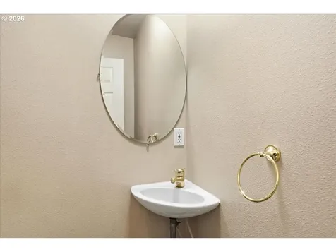 13491 SW Summerwood Drive Portland OR 97223