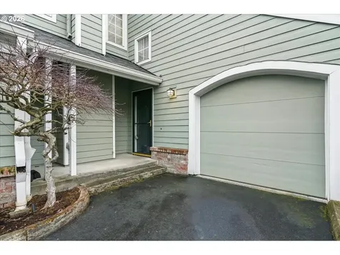 13491 SW Summerwood Drive Portland OR 97223