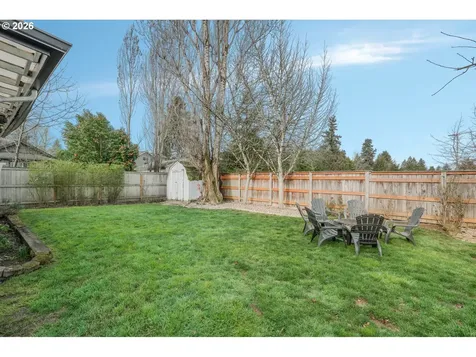1411 Division Street Oregon City OR 97045