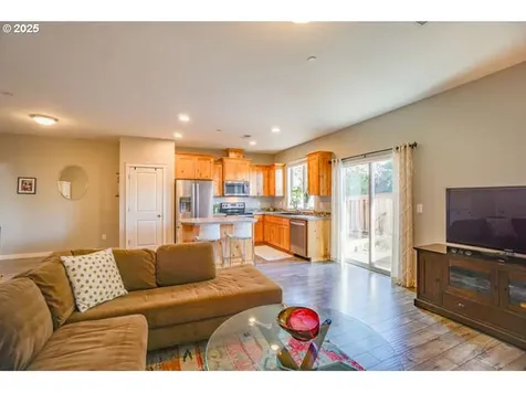 158 N 44th Place Ridgefield WA 98642