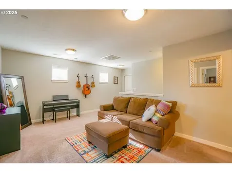 158 N 44th Place Ridgefield WA 98642