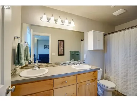 158 N 44th Place Ridgefield WA 98642