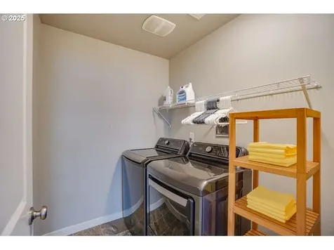 158 N 44th Place Ridgefield WA 98642