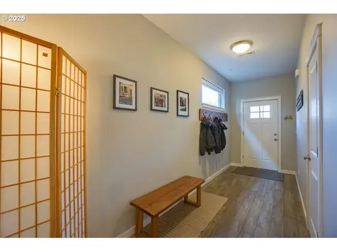 158 N 44th Place Ridgefield WA 98642