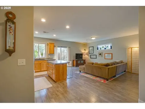 158 N 44th Place Ridgefield WA 98642