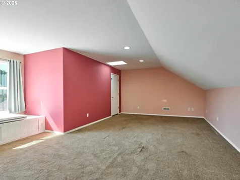 331 SE 9th Avenue Canby OR 97013