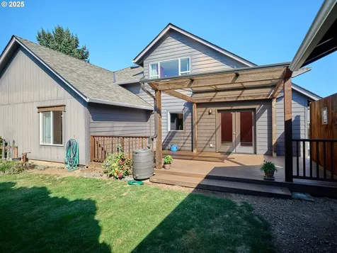 331 SE 9th Avenue Canby OR 97013