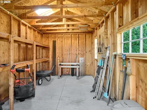 331 SE 9th Avenue Canby OR 97013