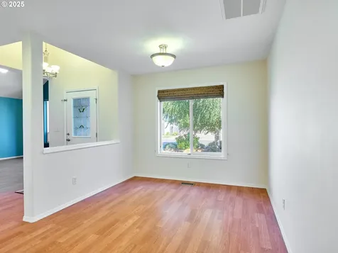 331 SE 9th Avenue Canby OR 97013