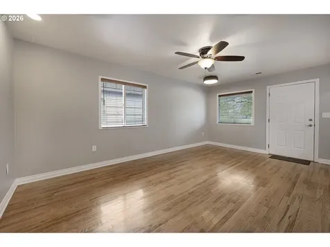6811 SE 87th Avenue Portland OR 97266