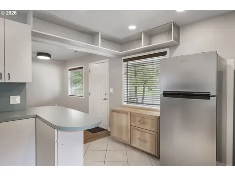 6811 SE 87th Avenue Portland OR 97266