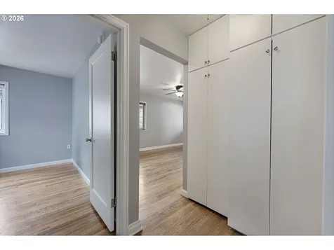 6811 SE 87th Avenue Portland OR 97266