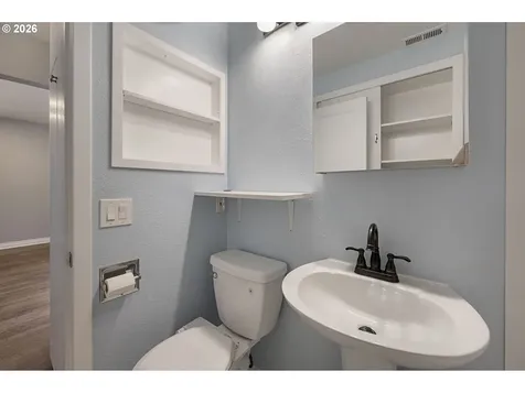 6811 SE 87th Avenue Portland OR 97266