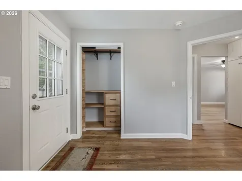 6811 SE 87th Avenue Portland OR 97266