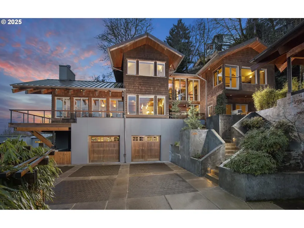 414 S Nevada Street Portland OR 97219