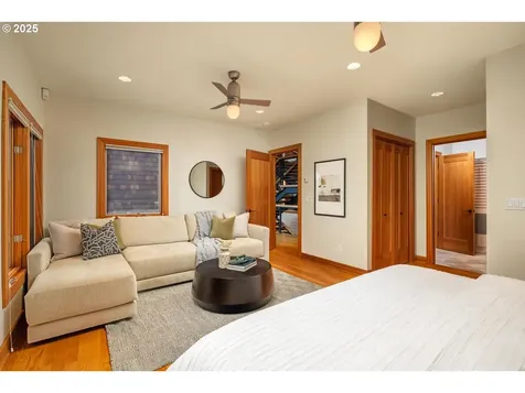 414 S Nevada Street Portland OR 97219