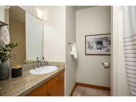 414 S Nevada Street Portland OR 97219