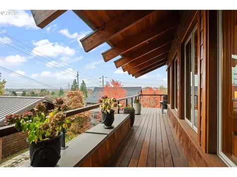 414 S Nevada Street Portland OR 97219
