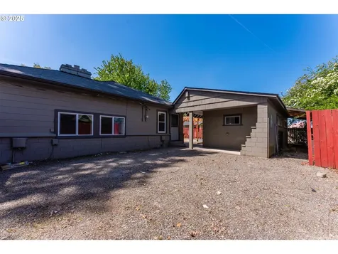 325 Lincoln Street Fairview OR 97024