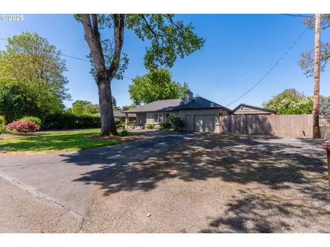 325 Lincoln Street Fairview OR 97024