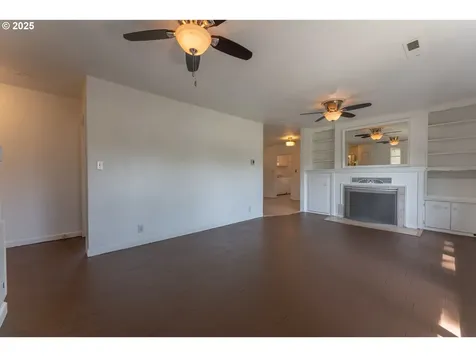 325 Lincoln Street Fairview OR 97024