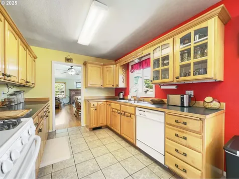 2955 N 3rd Street Baker City OR 97814