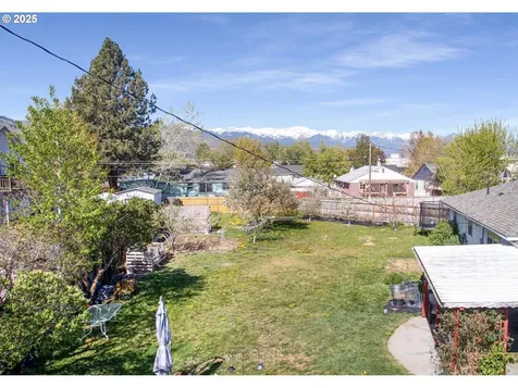 2955 N 3rd Street Baker City OR 97814